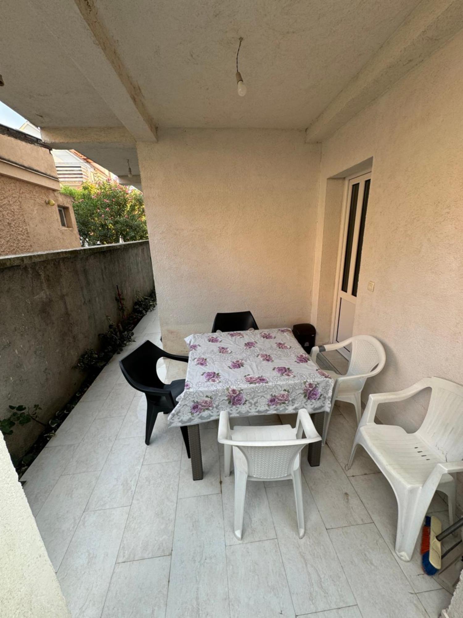 Apartment Perutovic سوتوموري المظهر الخارجي الصورة